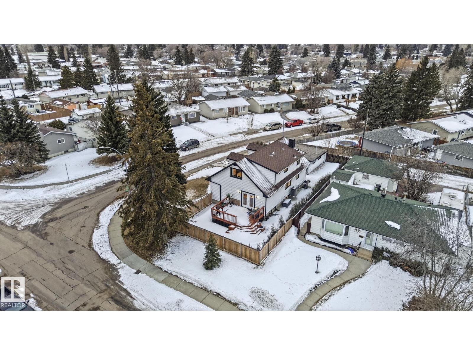 15702 86 AV NW, Edmonton