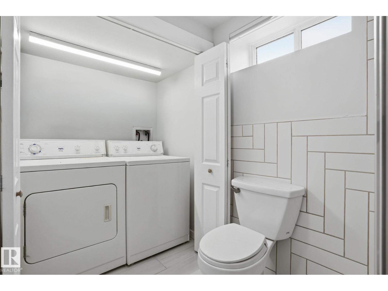 15702 86 AV NW, Edmonton