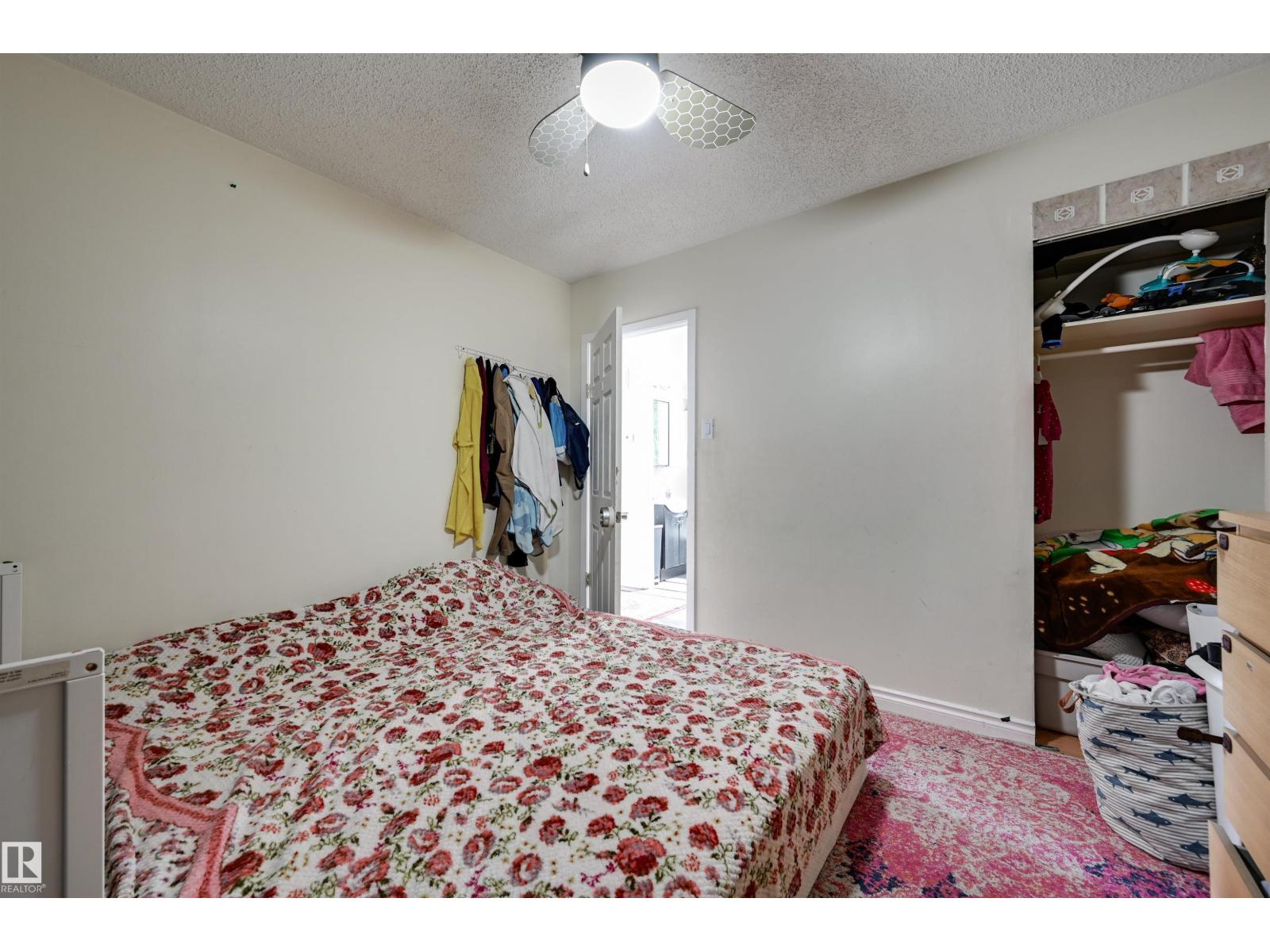 7449 83 AV NW, Edmonton