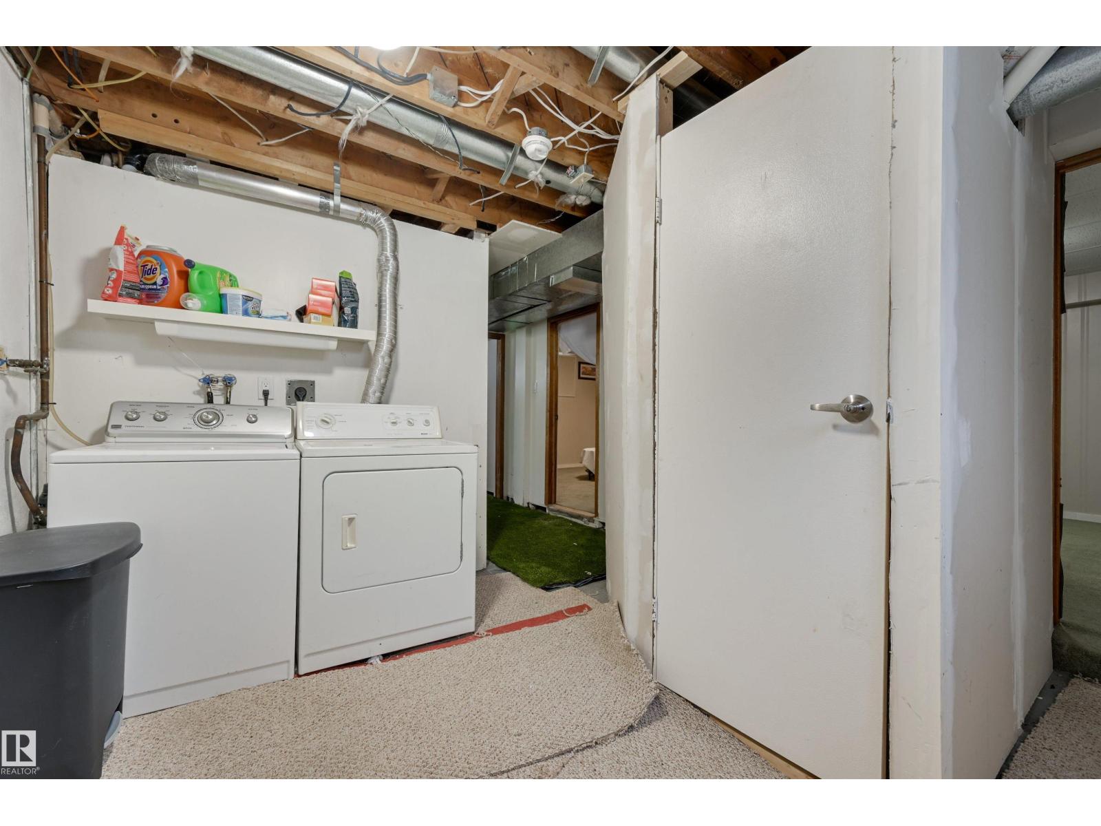 7449 83 AV NW, Edmonton