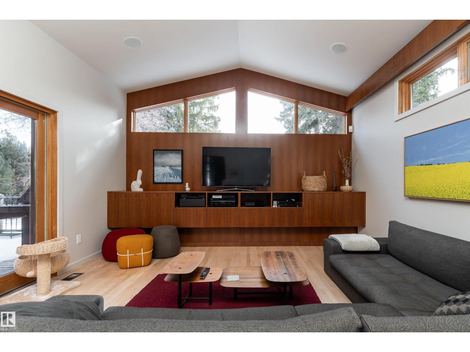 9715 141 ST NW, Edmonton