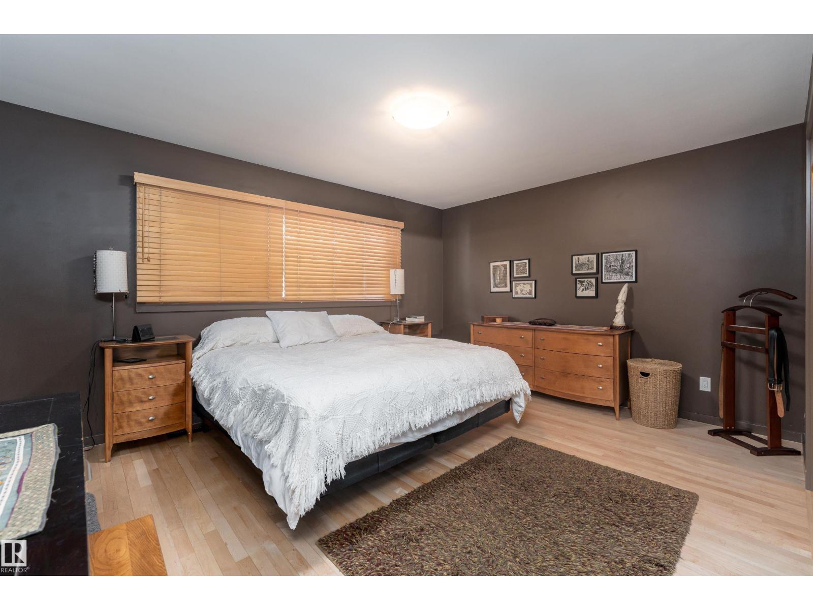 9715 141 ST NW, Edmonton