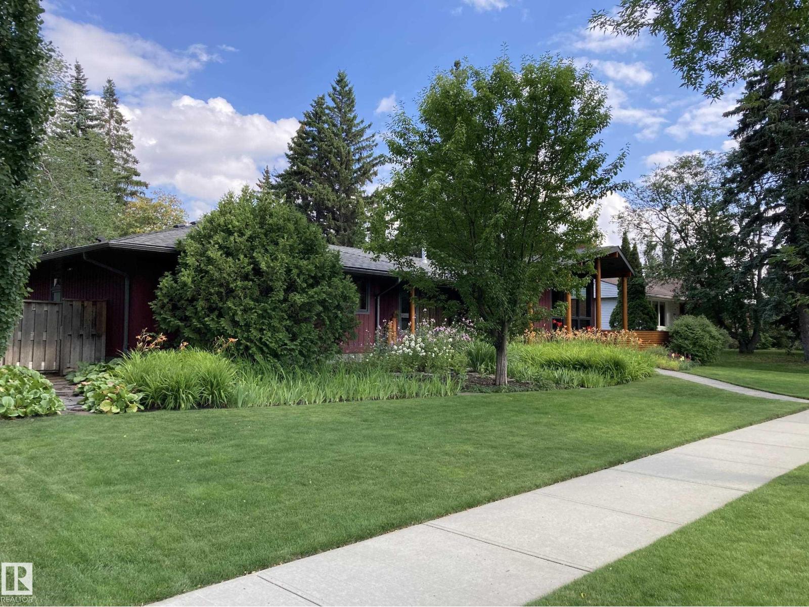 9715 141 ST NW, Edmonton