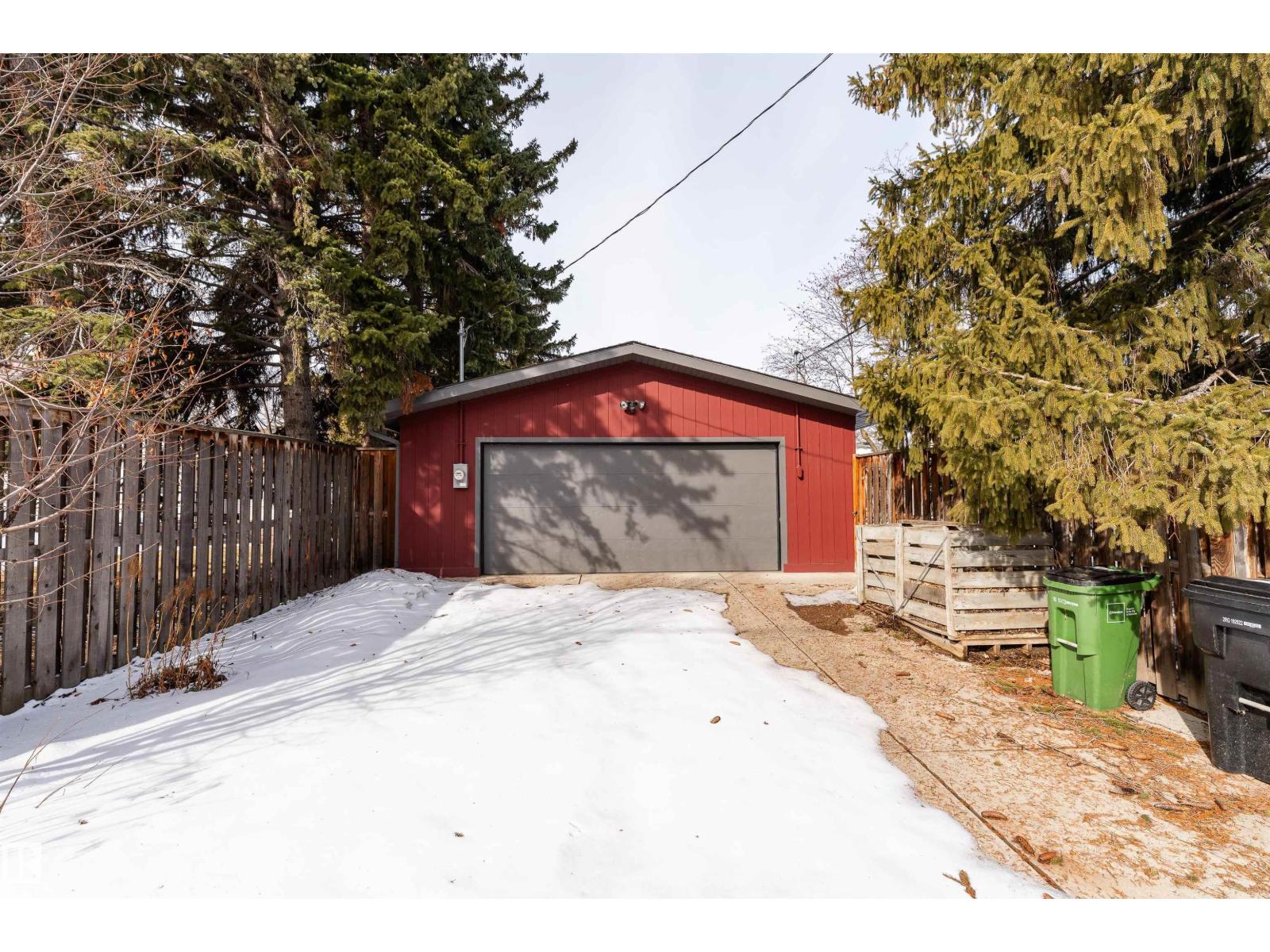 9715 141 ST NW, Edmonton