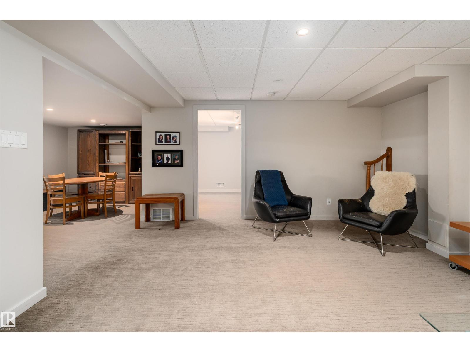 9715 141 ST NW, Edmonton