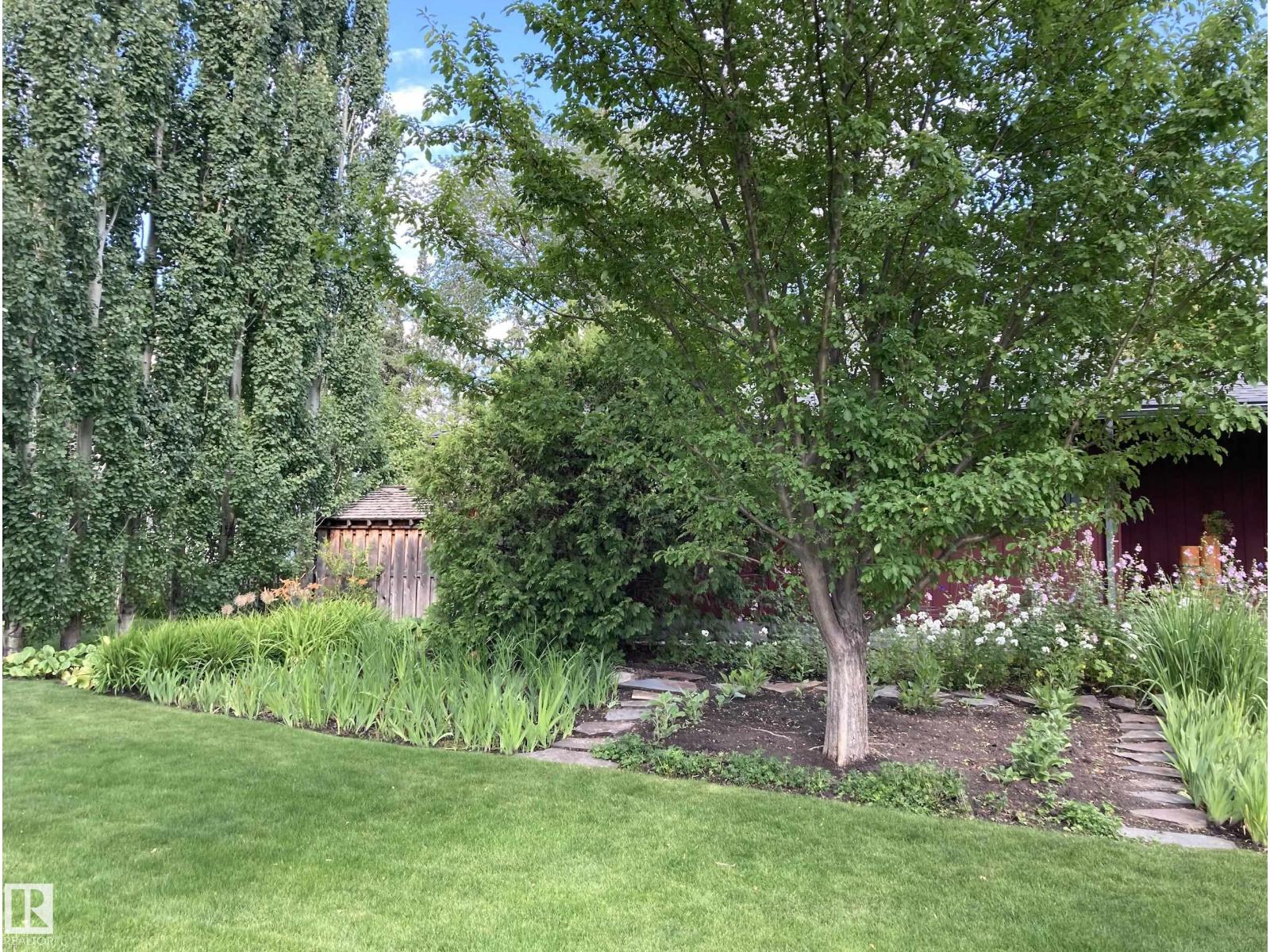 9715 141 ST NW, Edmonton