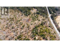 7904 Highway 3, Yahk, BC V0B2P0 Photo 7