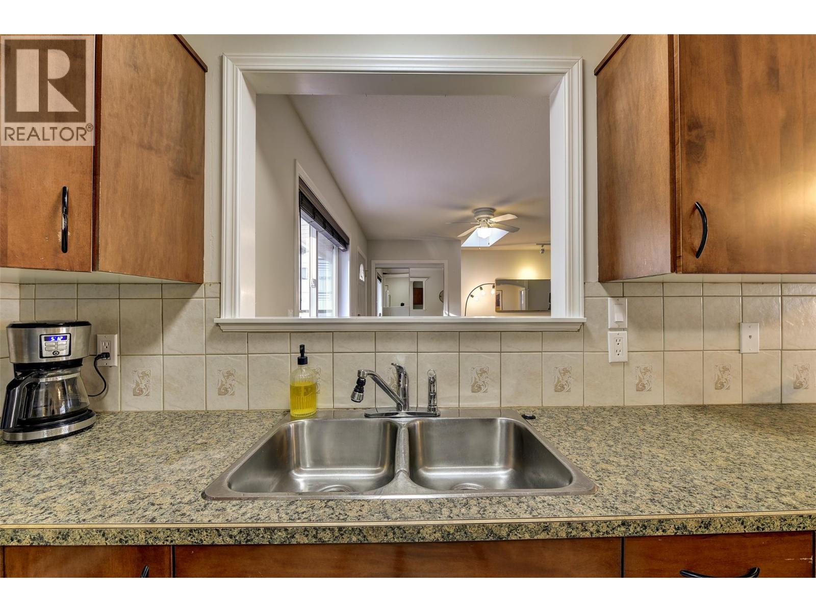 4311 11th Street, Peachland