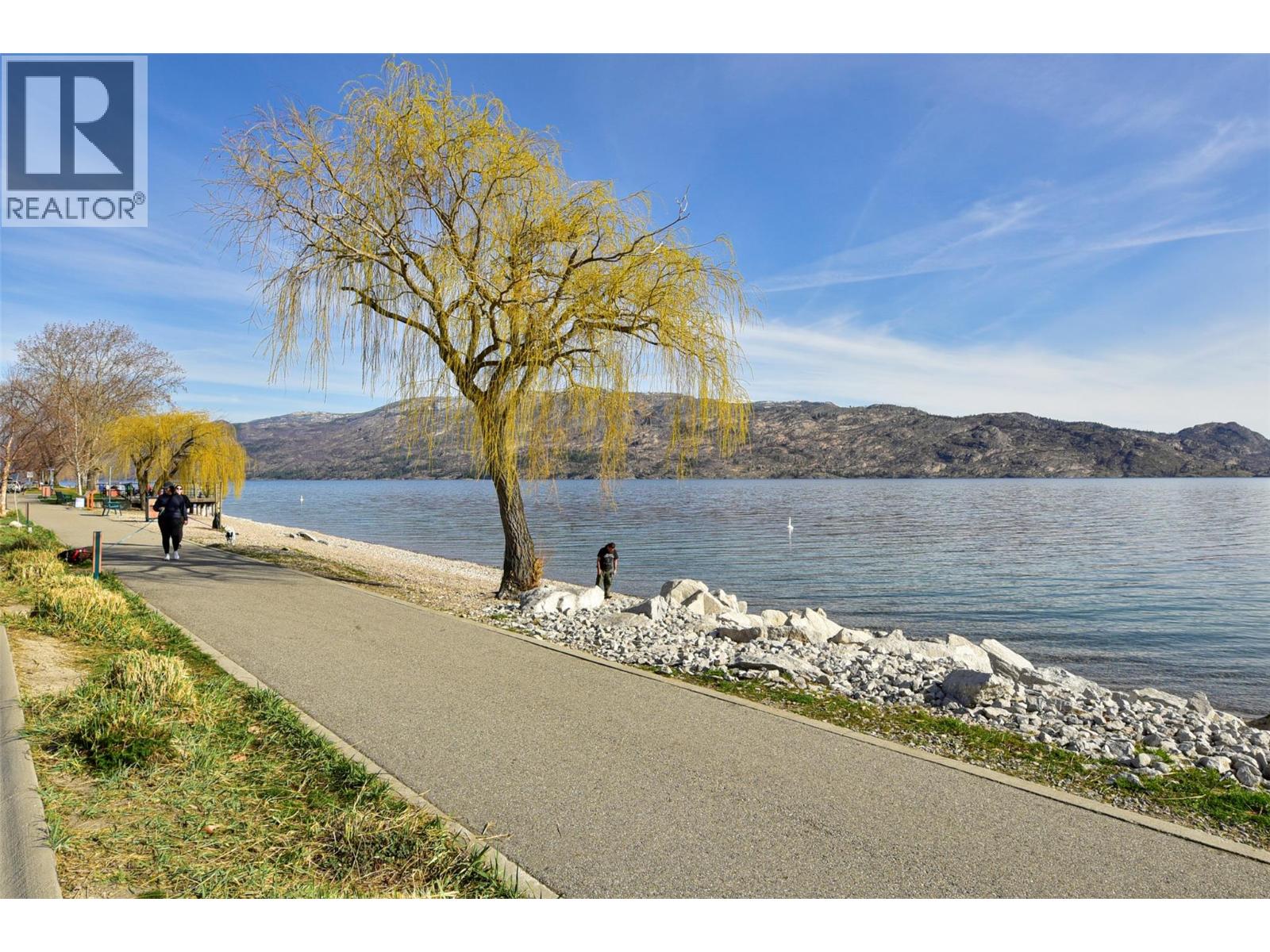 4311 11th Street, Peachland