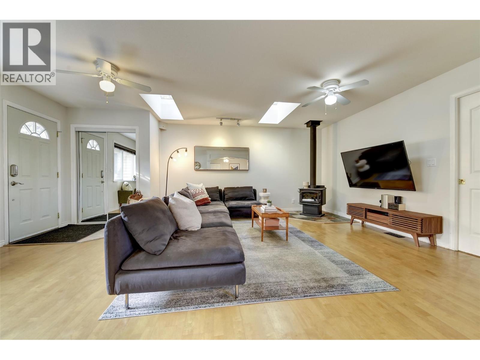 4311 11th Street, Peachland