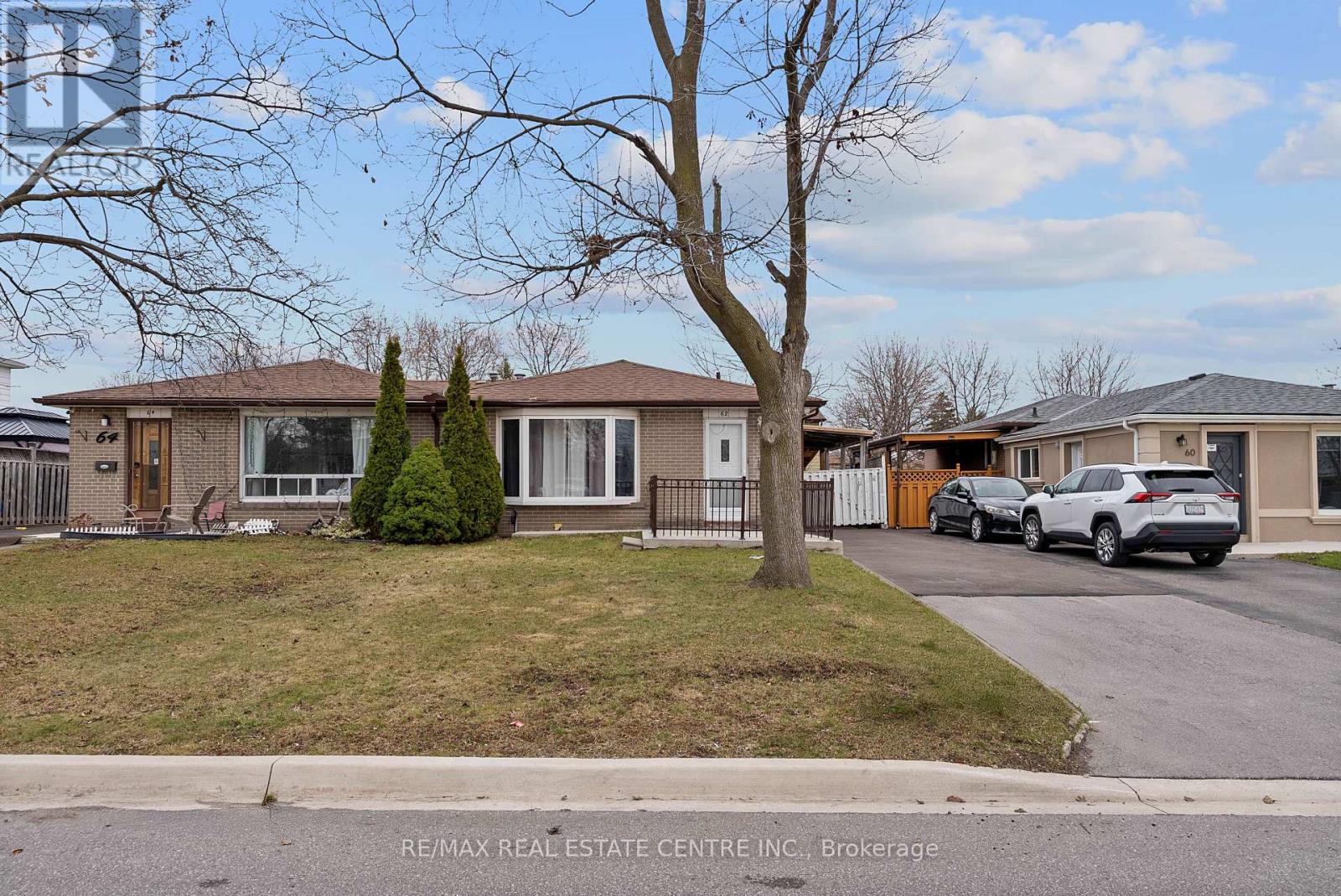 62 FLAMINGO CRESCENT