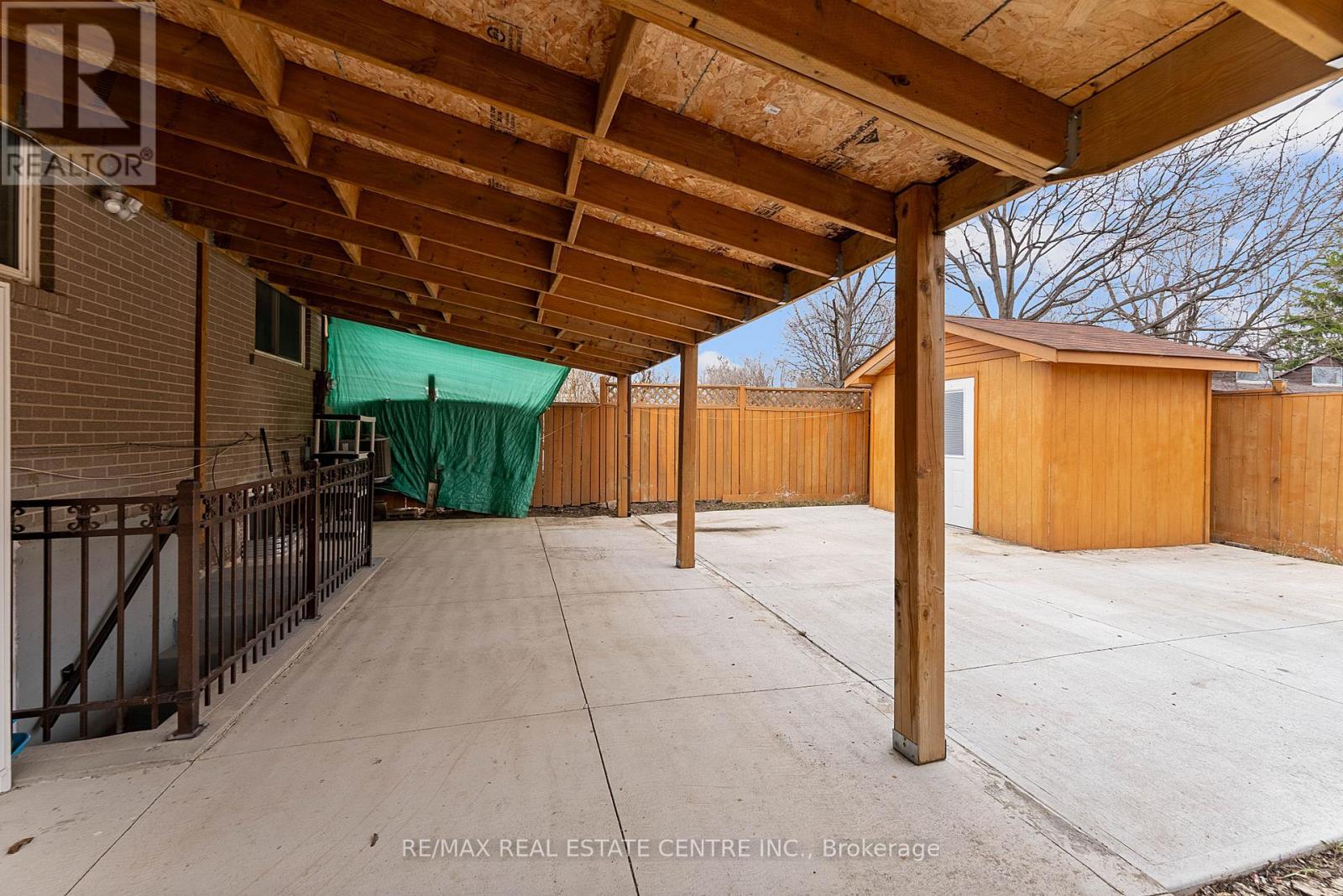 62 FLAMINGO CRESCENT, Brampton (Southgate), Ontario