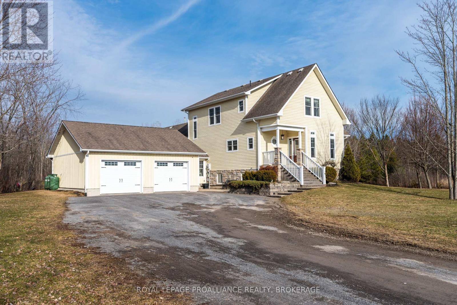 513 DEERVIEW DRIVE,Kingston (Kingston East (Incl CFB Kingston)),,