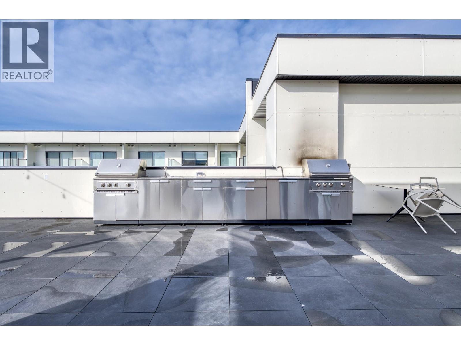 #306 1274 Devonshire Avenue - 17
