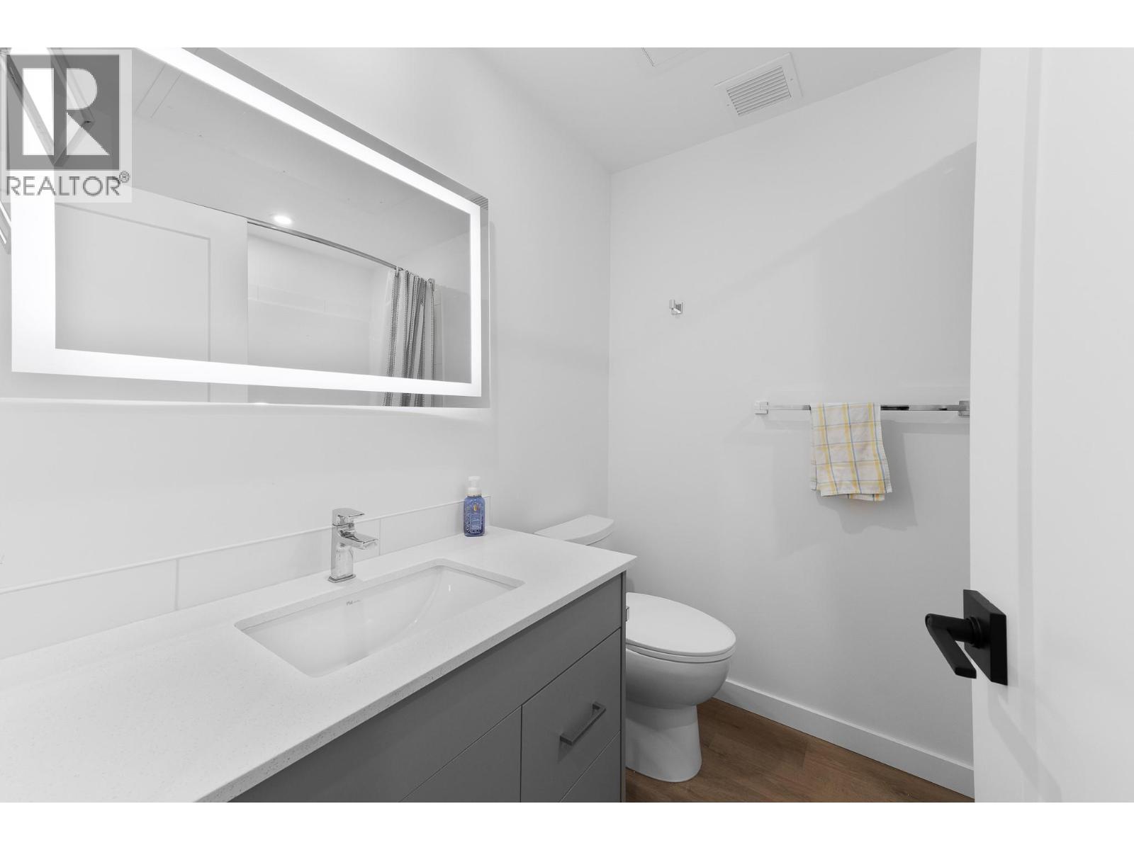 #306 1274 Devonshire Avenue - 9