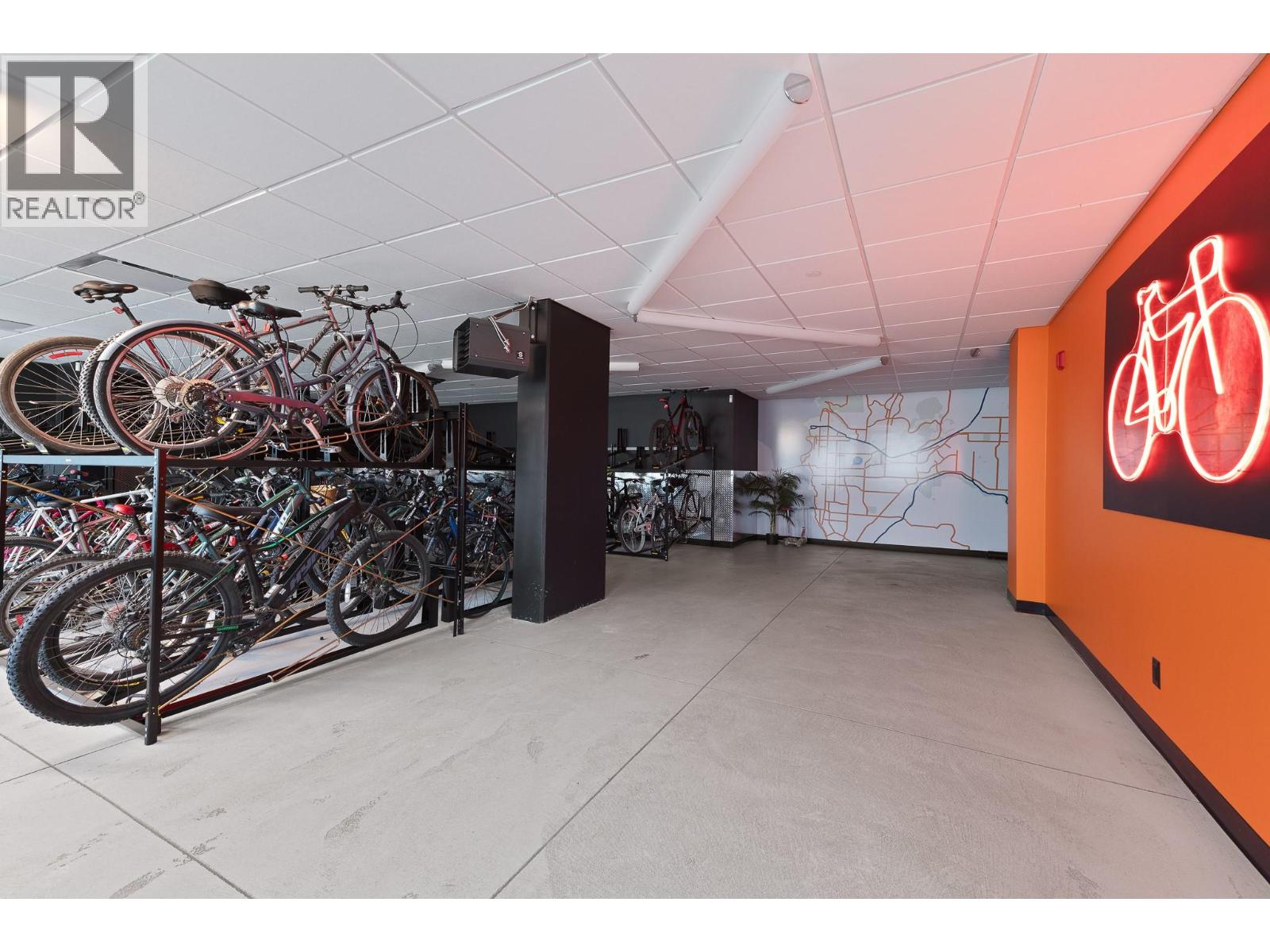 306 1274 Devonshire Avenue, Kelowna