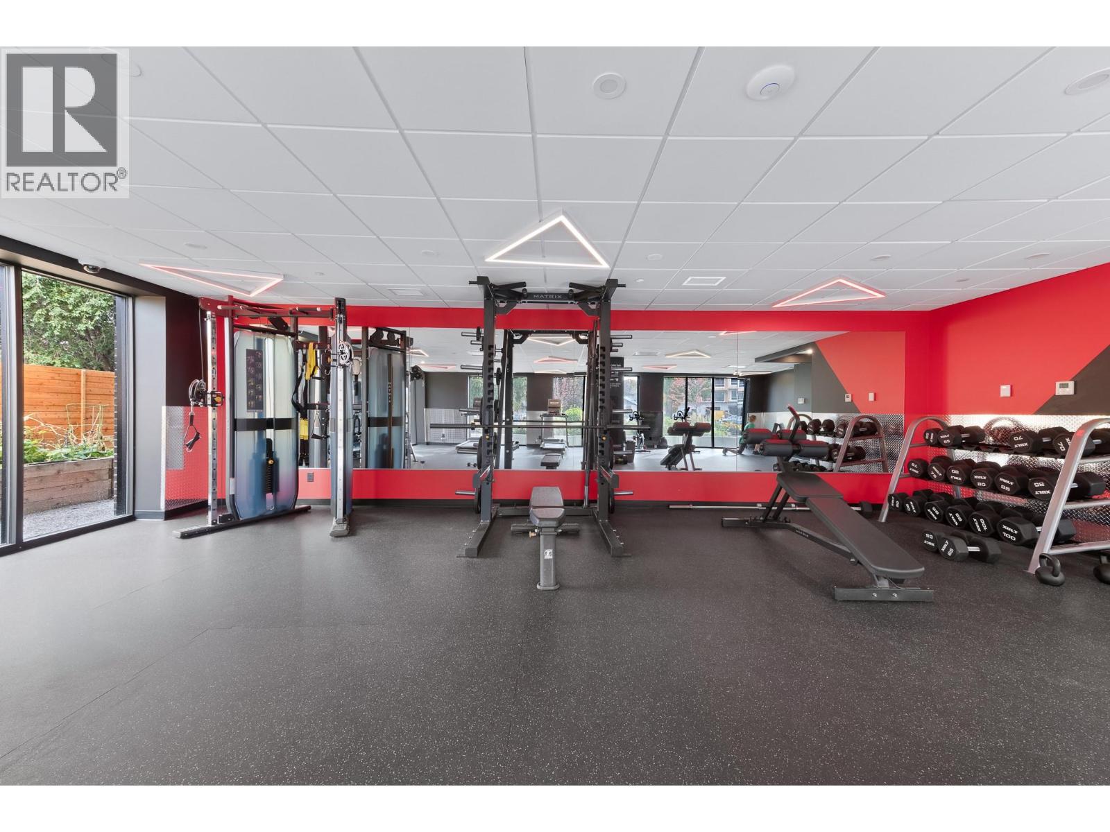 #306 1274 Devonshire Avenue - 38