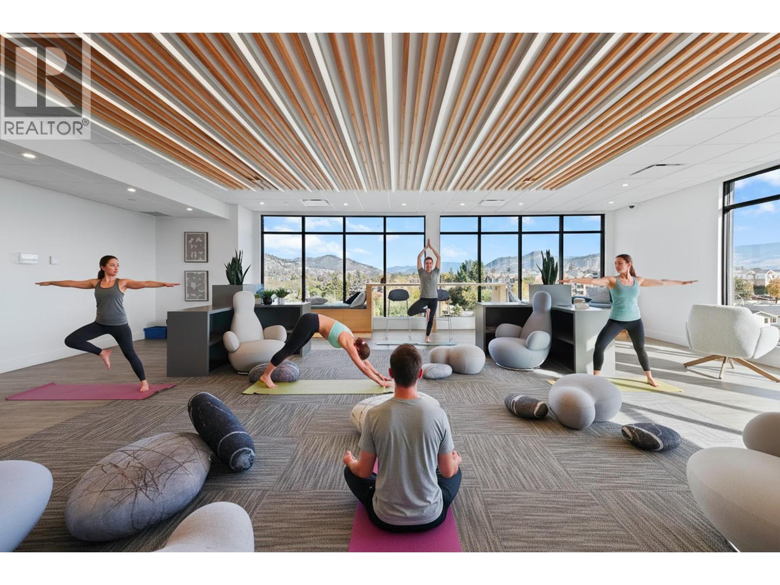 306 1274 Devonshire Avenue, Kelowna