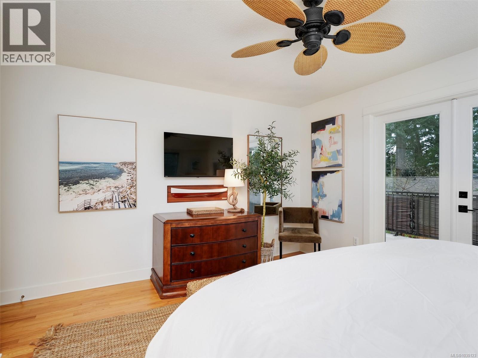 1016 Clarke Rd, Central Saanich