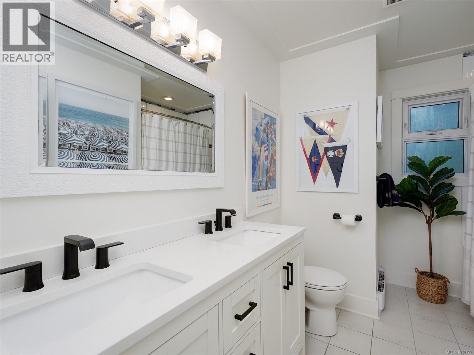 1016 Clarke Rd, Central Saanich