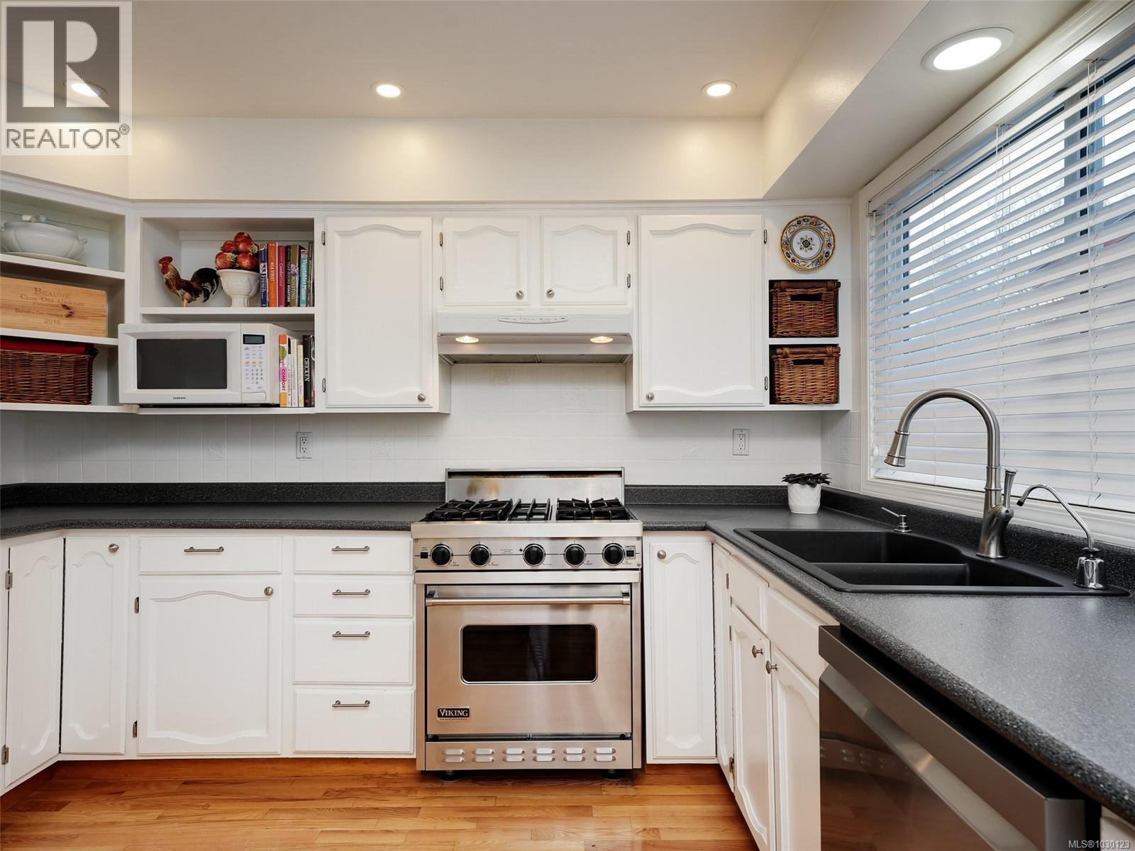 1016 Clarke Rd, Central Saanich