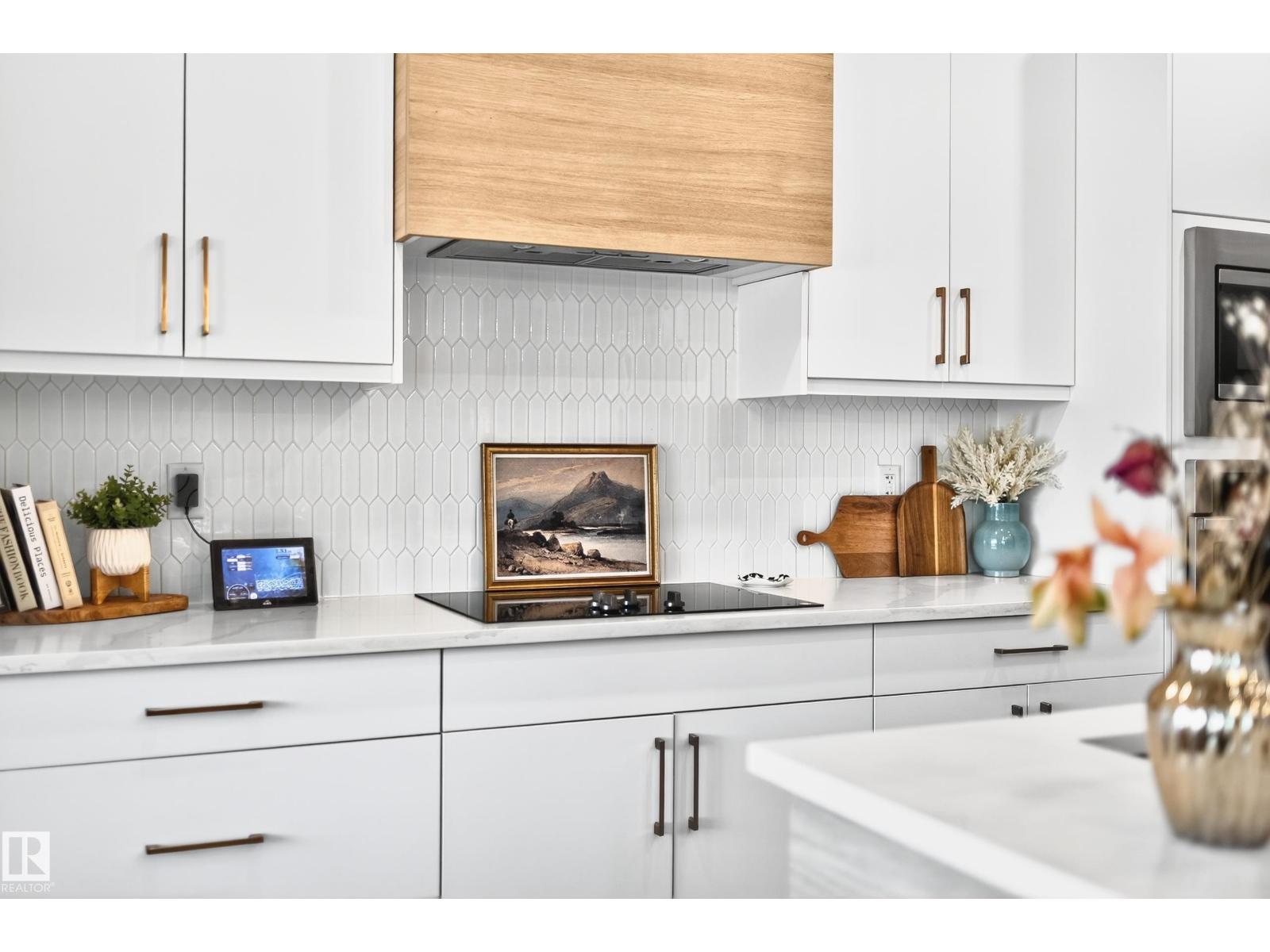 16527 3 ST NE, Edmonton