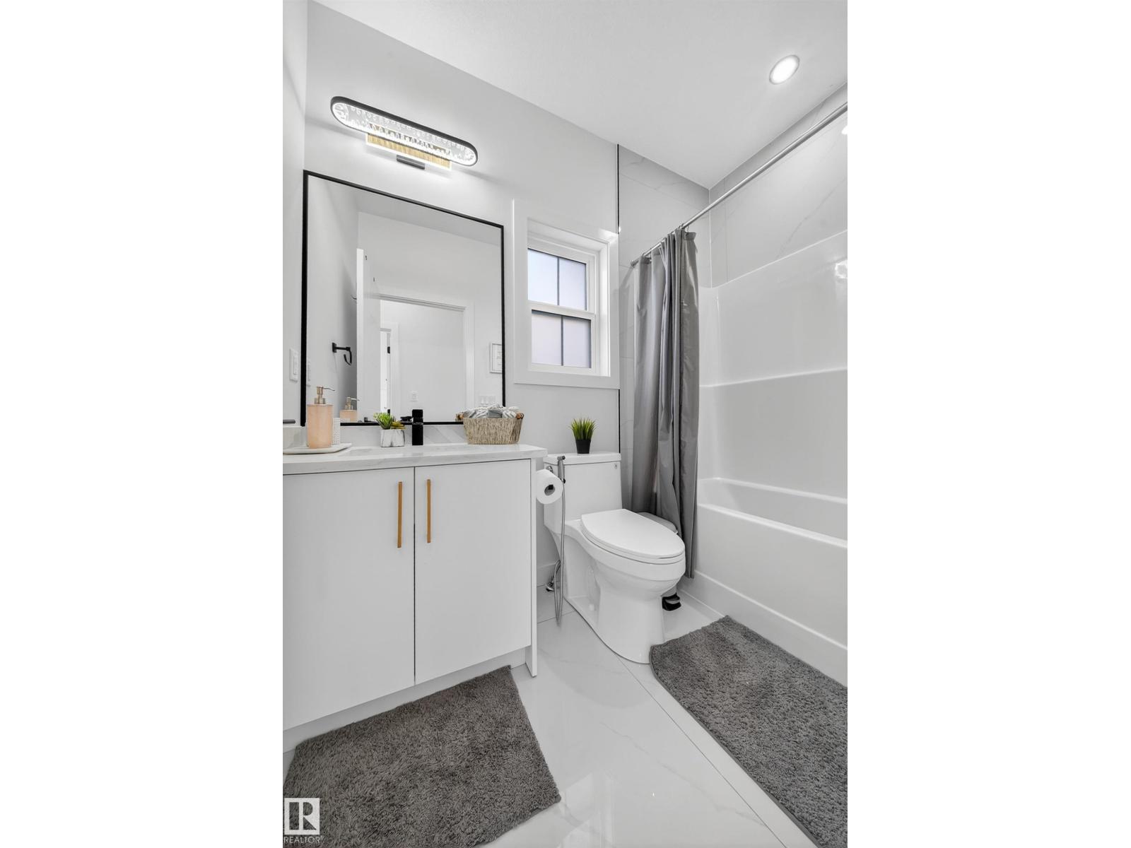 16527 3 ST NE, Edmonton