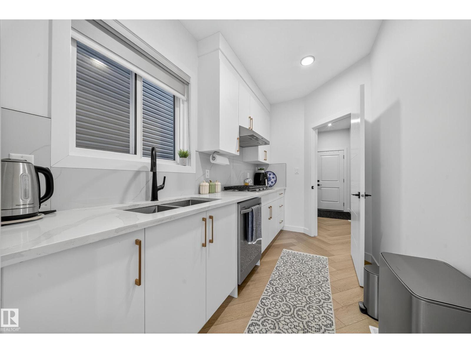 16527 3 ST NE, Edmonton