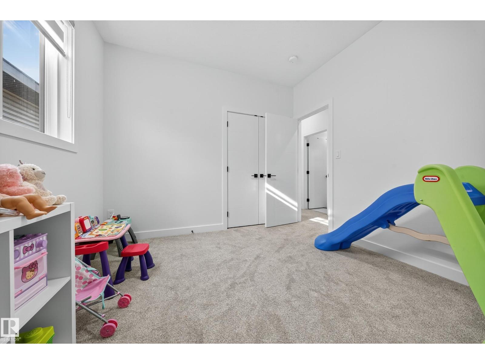 16527 3 ST NE, Edmonton