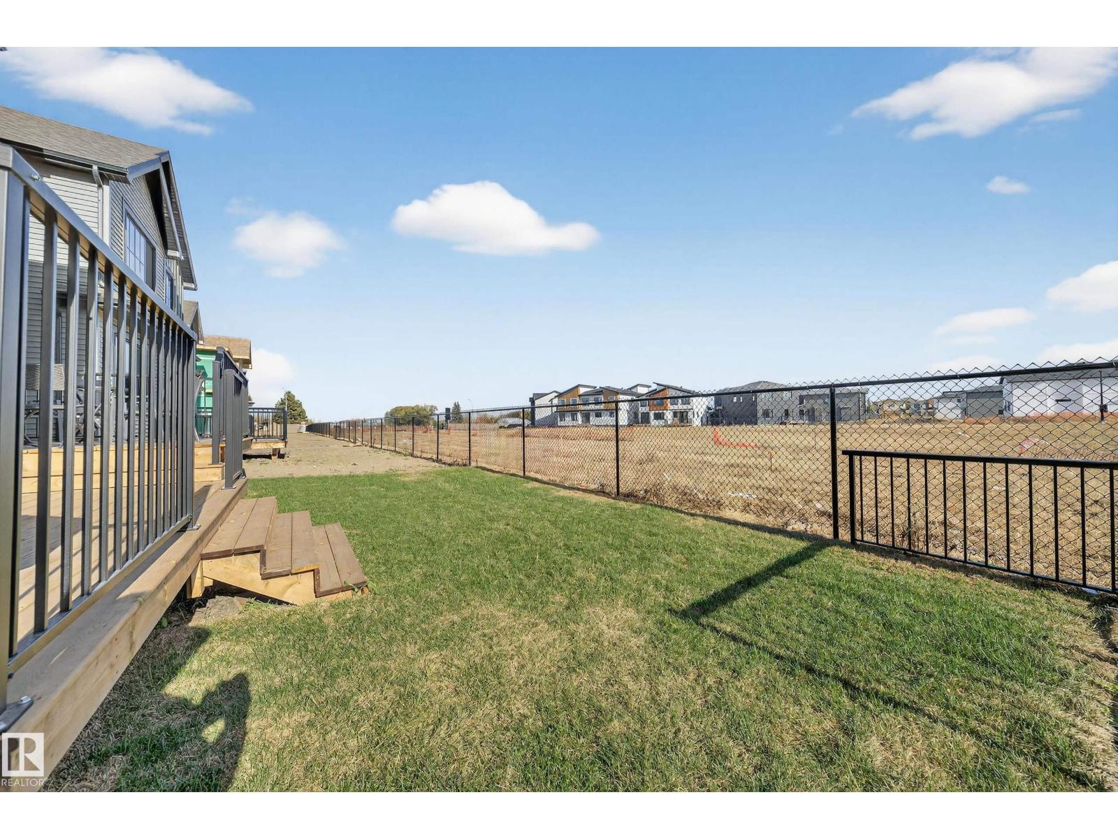 16527 3 ST NE, Edmonton