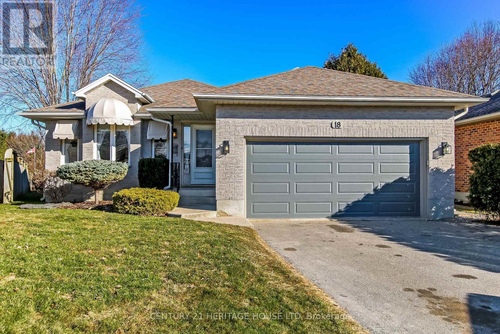18 HICKORY BOULEVARD W - 1
