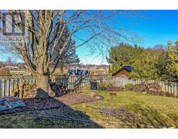 18 Hickory Boulevard W, Strathroy Caradoc, ON N7G4A9 Photo 25