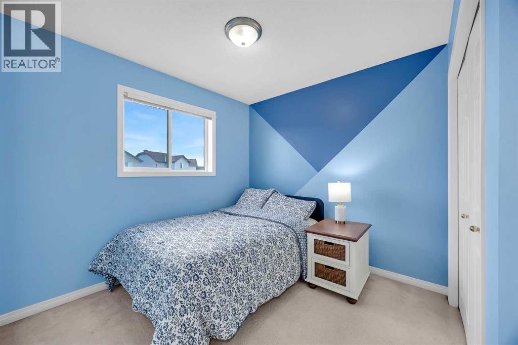 Single Family House for Sale in  Saddlemead Close NE Saddle Ridge Calgary 