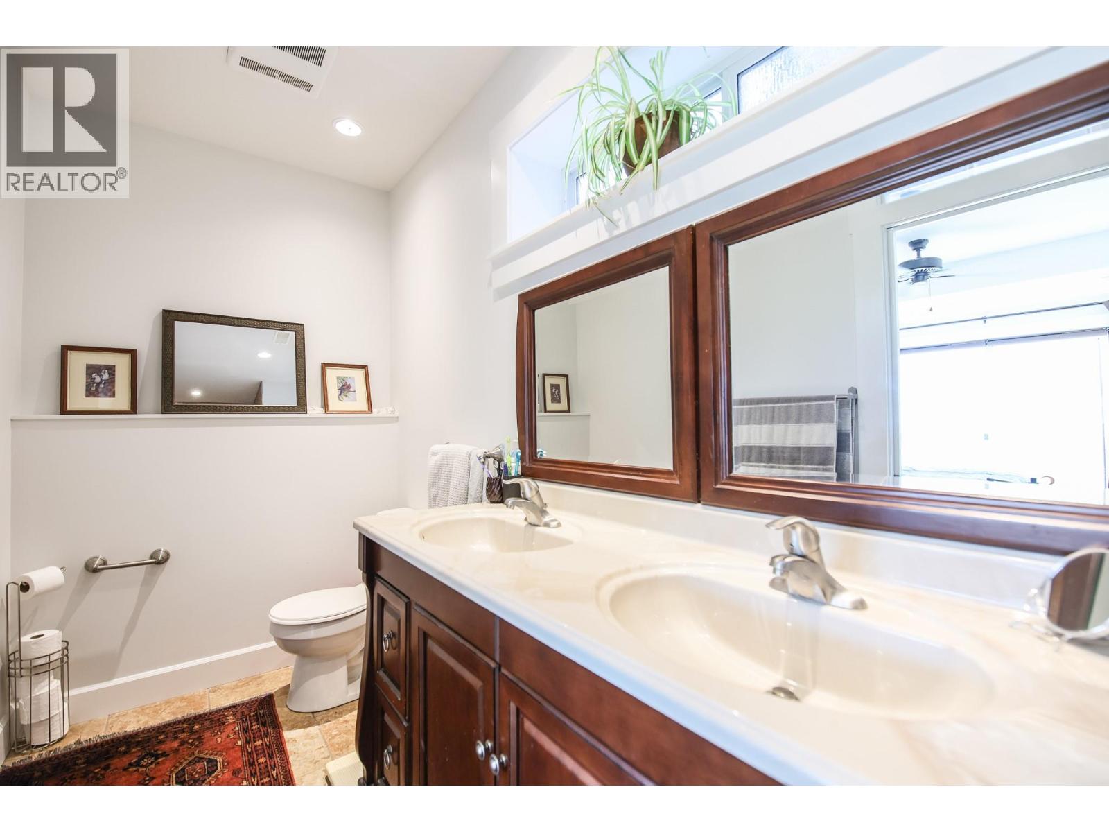 4004 39th Street, Osoyoos