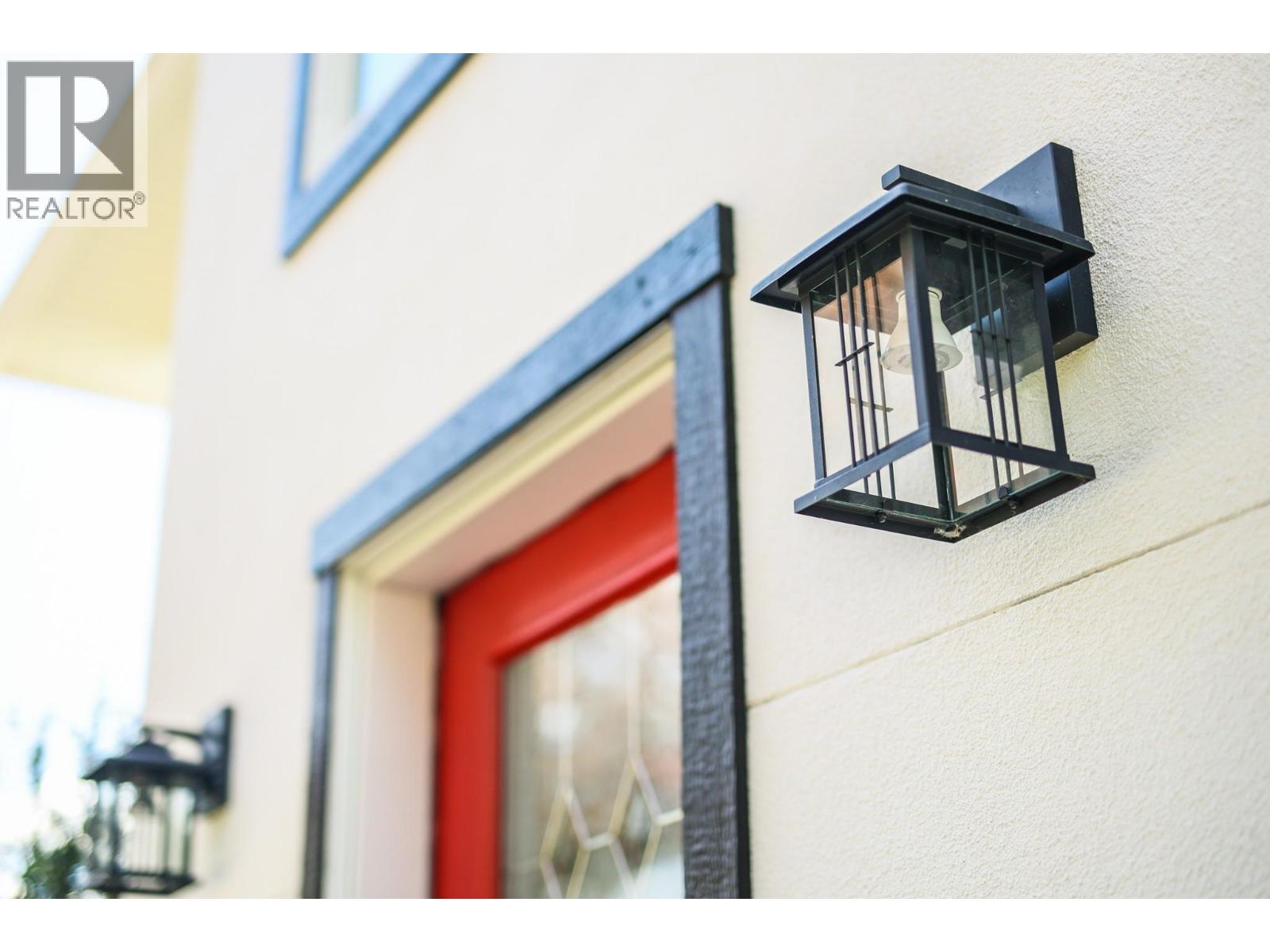 4004 39th Street, Osoyoos