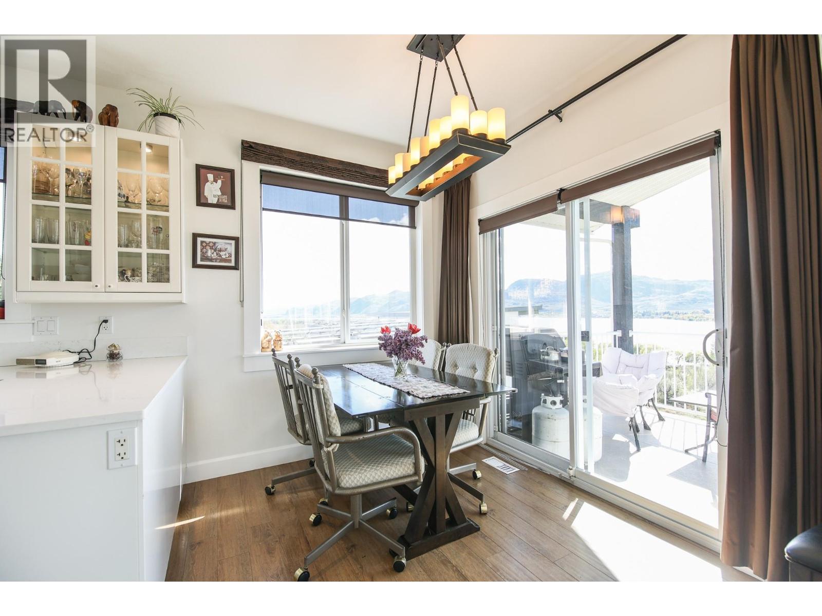 4004 39th Street, Osoyoos