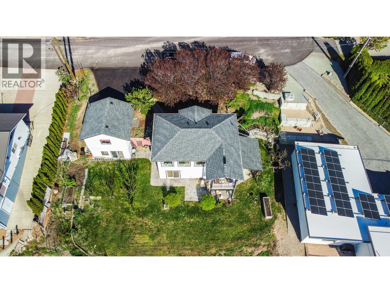 4004 39th Street, Osoyoos