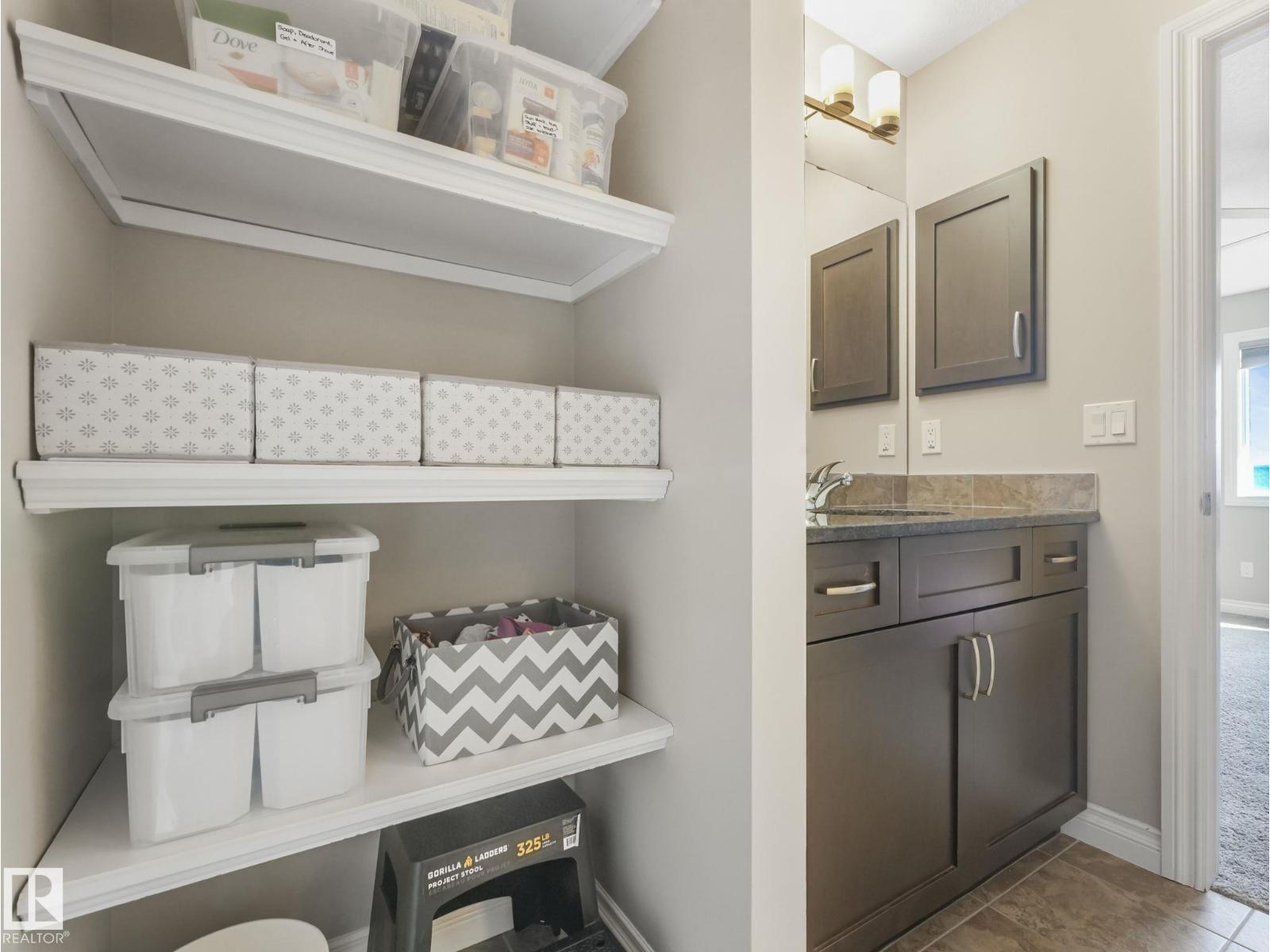 1212 176 ST SW, Edmonton