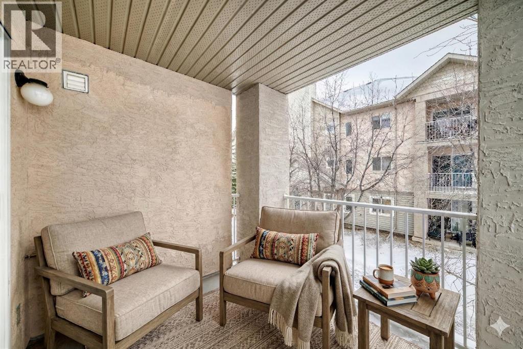 Single Family House for Sale in   Citadel Meadow Point NW Citadel Calgary 