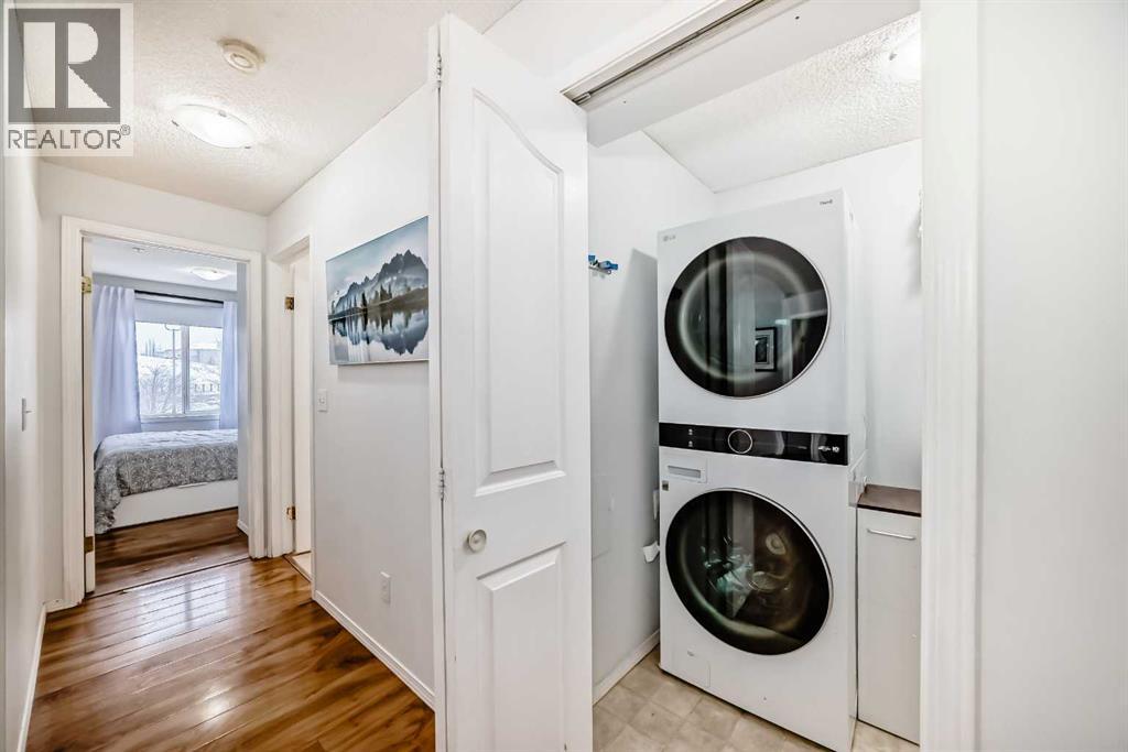 Single Family House for Sale in   Citadel Meadow Point NW Citadel Calgary 