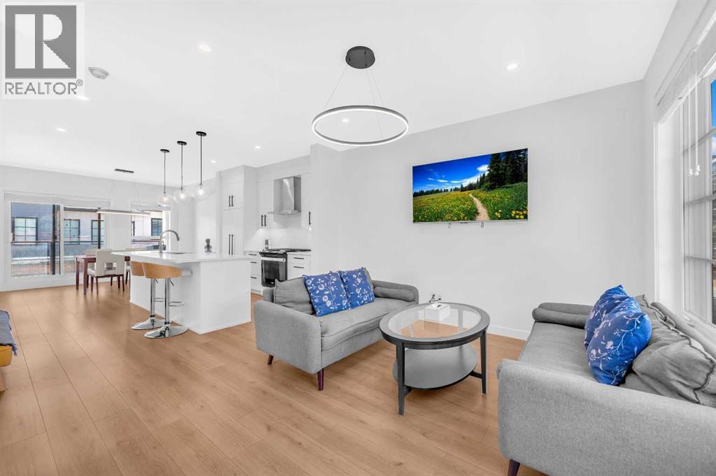 Single Family House for Sale in   Spring Willow Drive SW Springbank Hill Calgary 