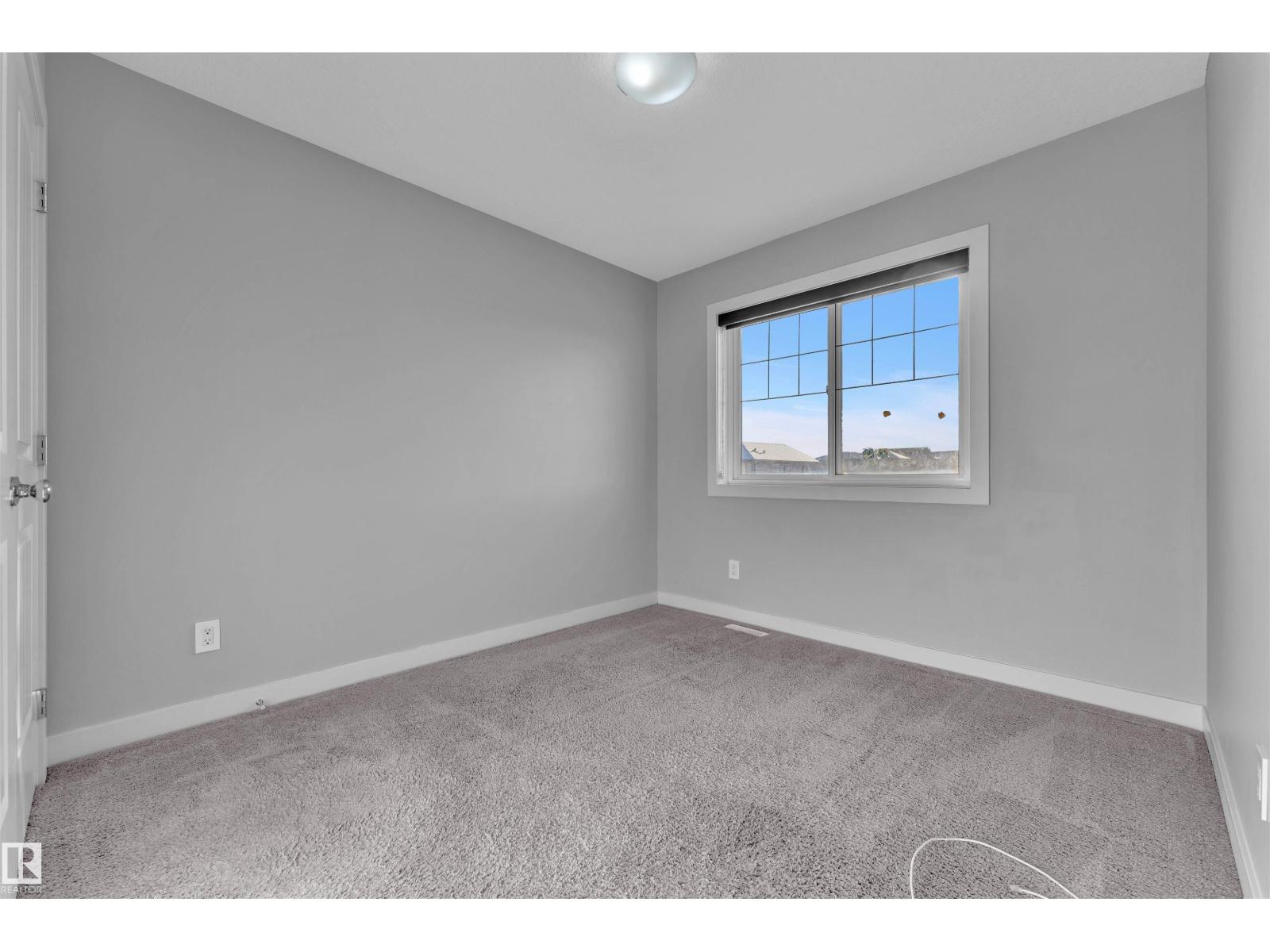 6664 CARDINAL RD SW, Edmonton