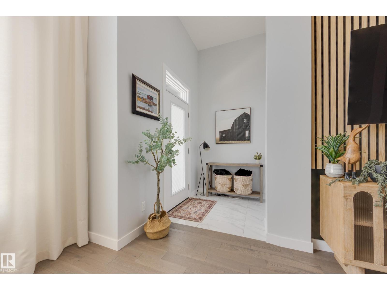 9376 224 ST NW, Edmonton