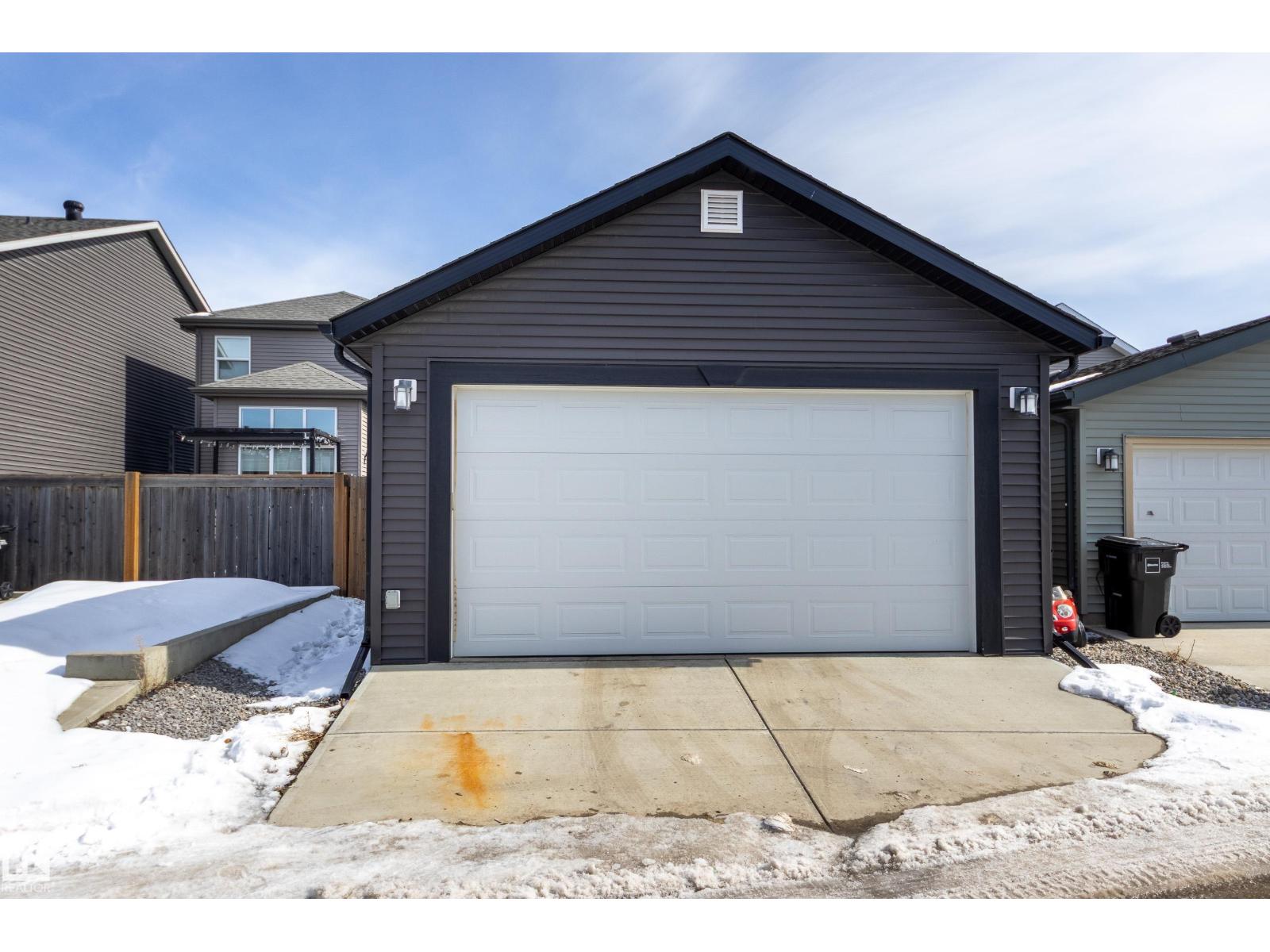 9376 224 ST NW, Edmonton