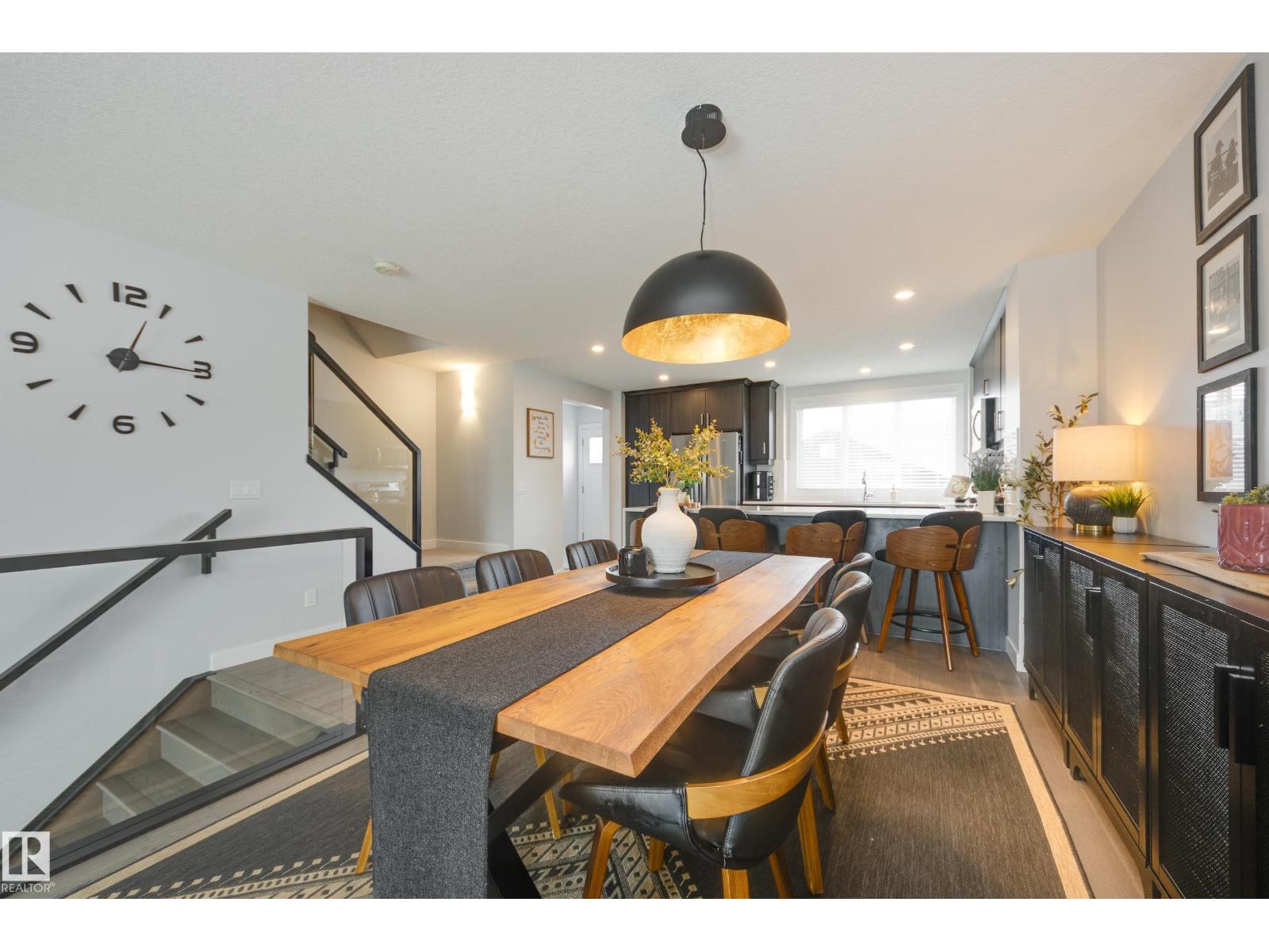 9376 224 ST NW, Edmonton