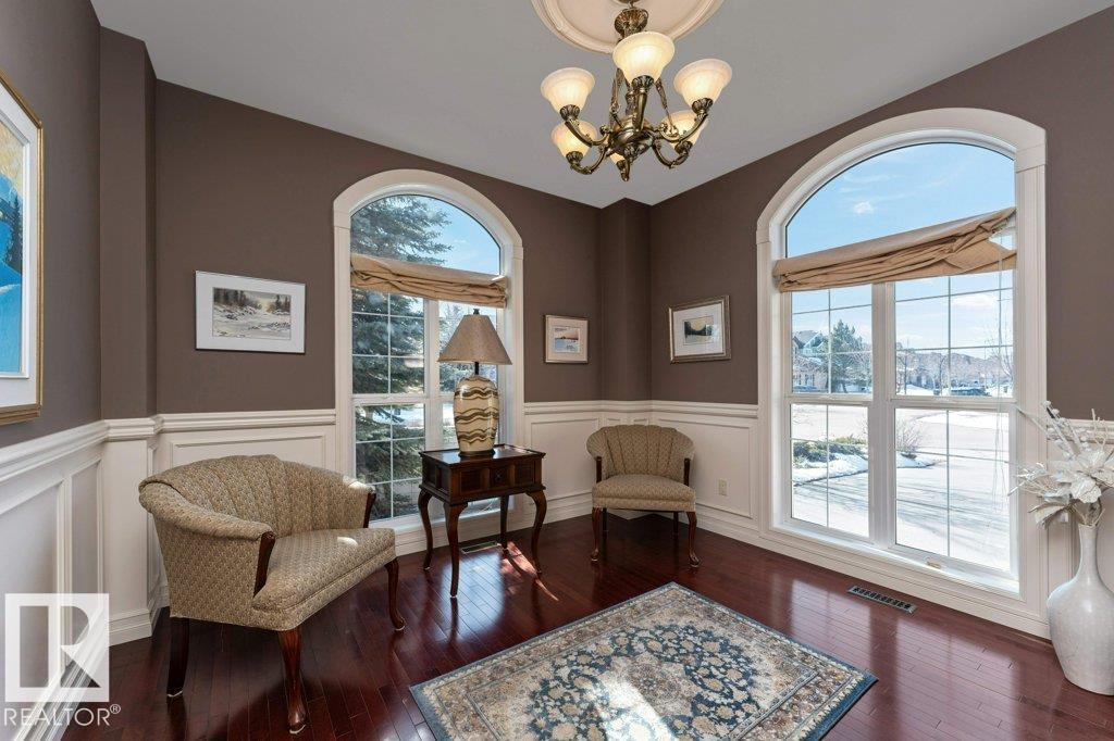 304 CALDWELL CL NW, Edmonton