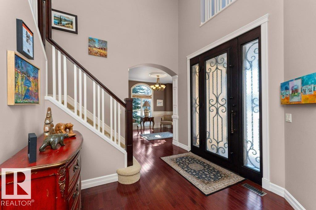 304 CALDWELL CL NW, Edmonton