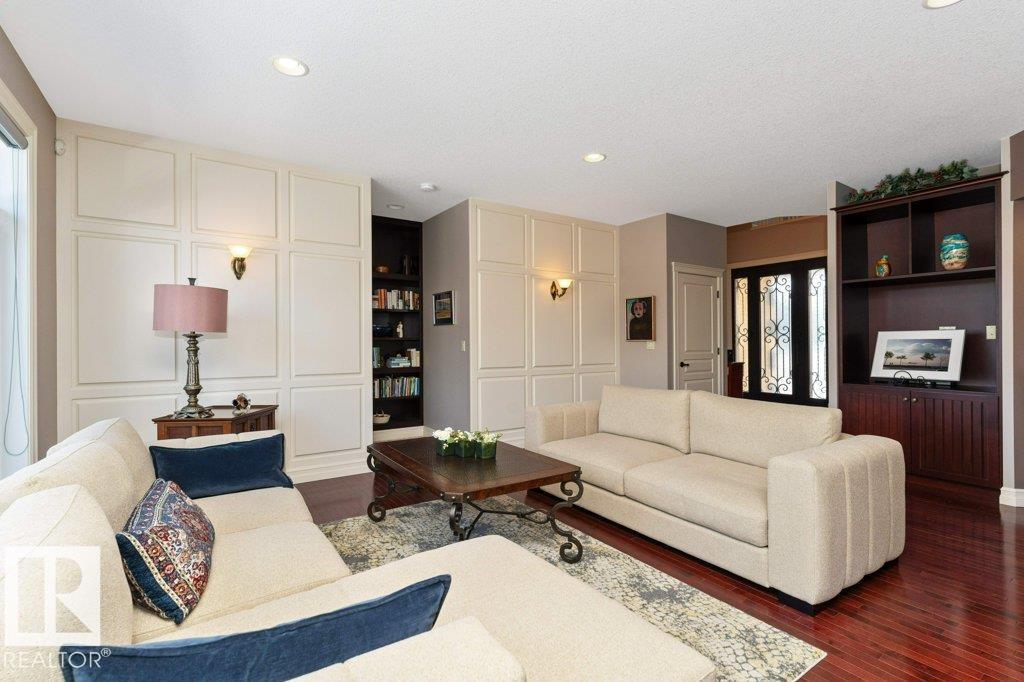 304 CALDWELL CL NW, Edmonton