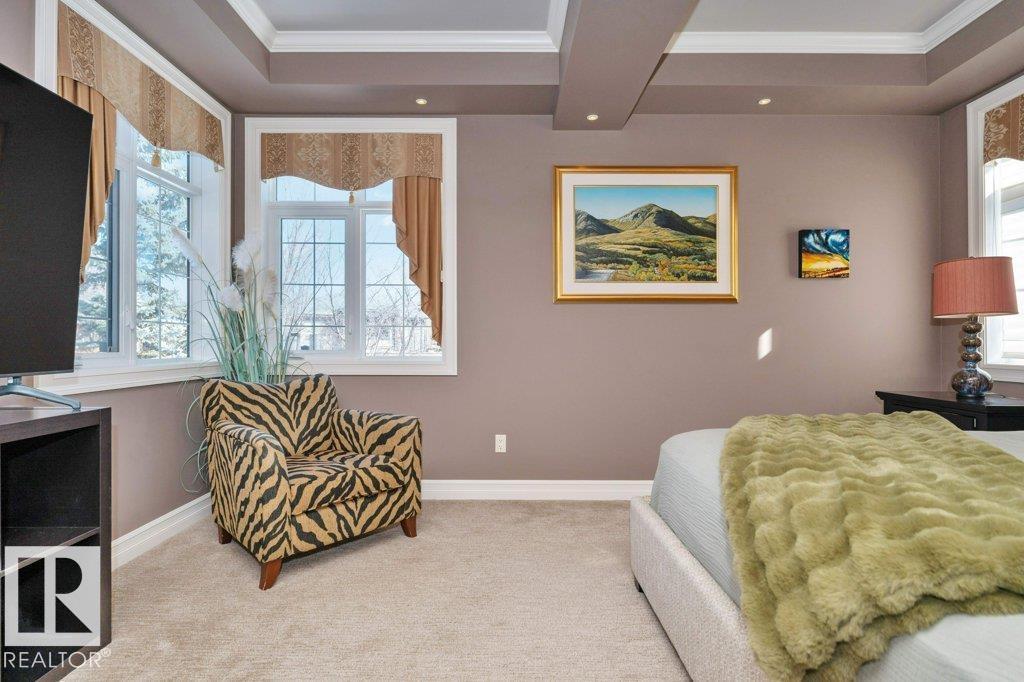 304 CALDWELL CL NW, Edmonton