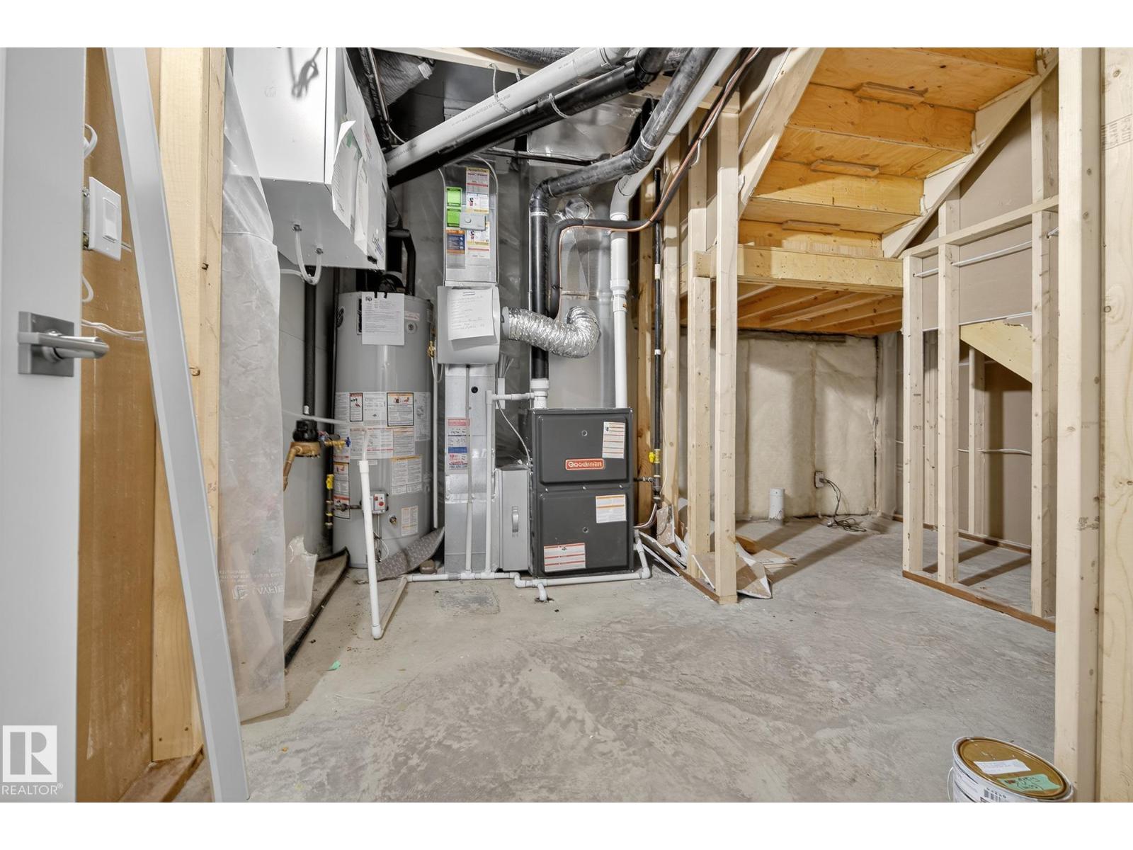 3419 CHICKADEE DR NW, Edmonton